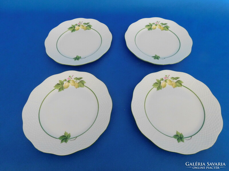 Set of 4 cookie plates with Herend lemon