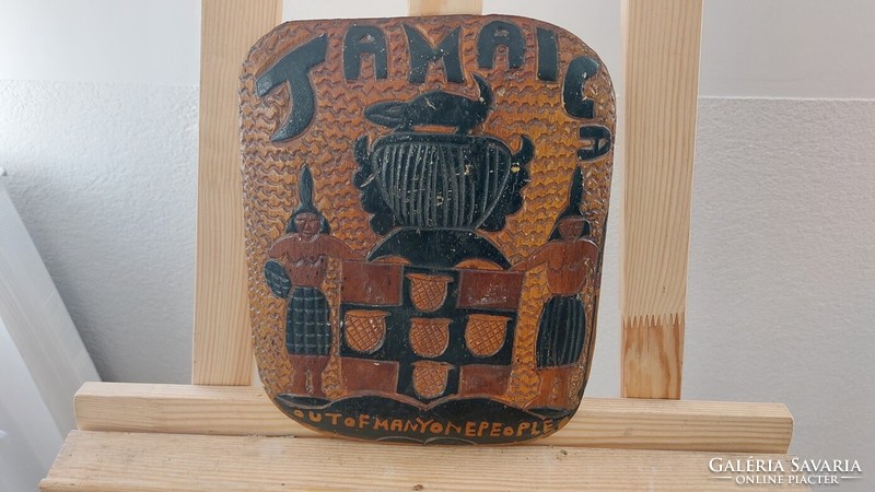 (K) Jamaica painted, carved wooden wall decoration 28x22 cm