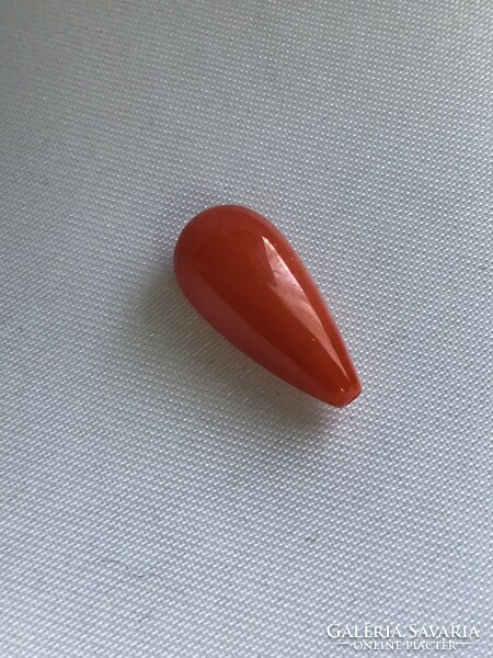 Antique round, drop-shaped noble coral pendant, reserved