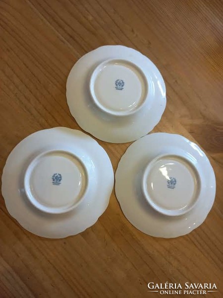 Raven House white saucer with printed pattern 3 pcs