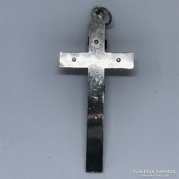 Cross pendant, crucifix shell, Jesus