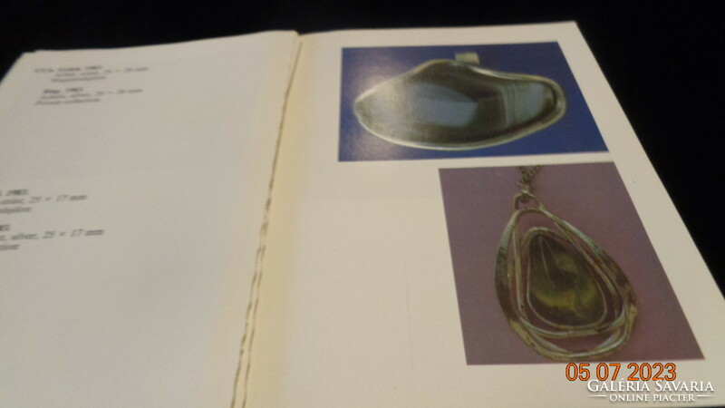 éva Barta, jewelry maker and design artist, ceramicist, written by bodri f. 1988.