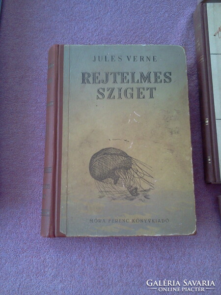 Könyv Jules Verne 10db