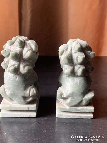 Mineral foo dogs in pairs