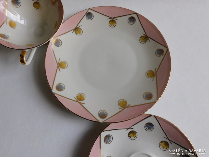 Mitterteich breakfast set with pastel color decor