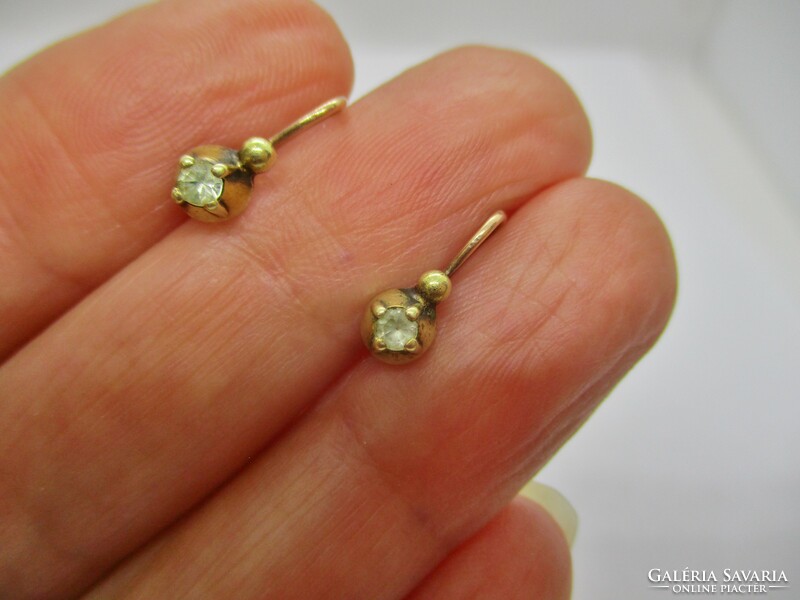 Beautiful old 14kt gold earrings with white topaz stones