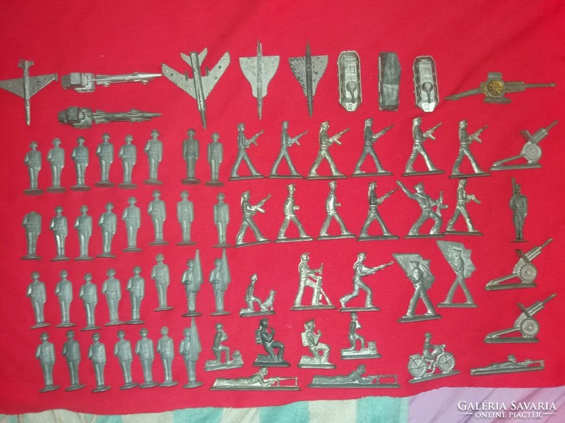 Almost antique Russian c c c p Lada Ziguli factory metal toy soldier army airplanes vehicles 69 pcs in one