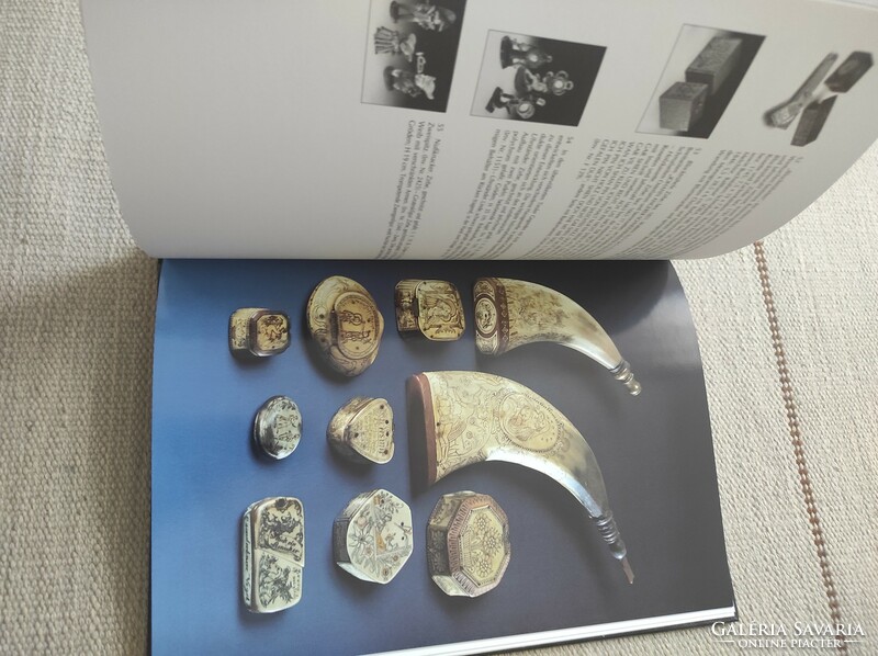 A tiroli múzeum népművészeti gyűjteményei - kétkötetes könyv / népi iparművészet