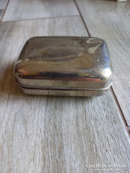 Nice old silver-plated box (soap holder? 9.2X6.8x4 cm)