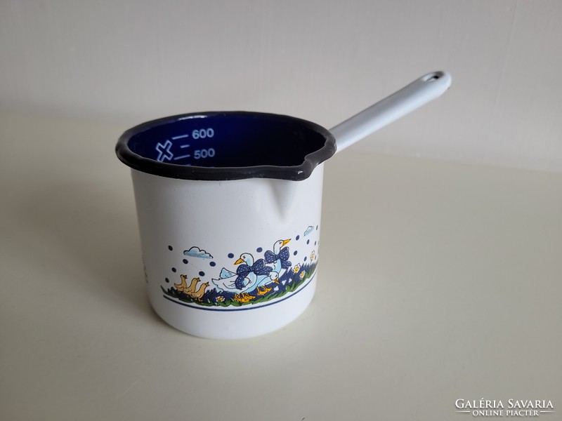 Old retro duck goose small duck pattern enamel measure milk kettle kitchen measuring cup measure