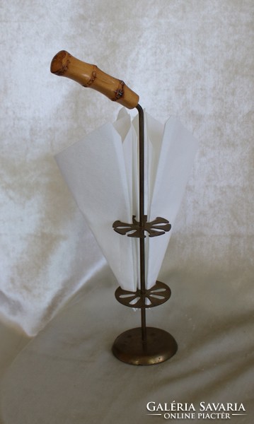 Elegant napkin holder for festive and casual lunches