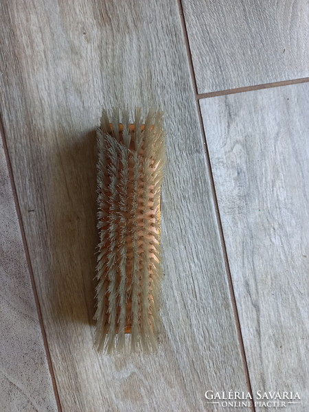 Parádés régi rézperemes kefe (16x4x4,6 cm)