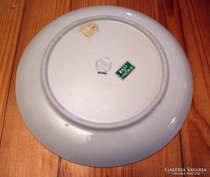 Austrian porcelain plate / decorative plate, sticker decoration