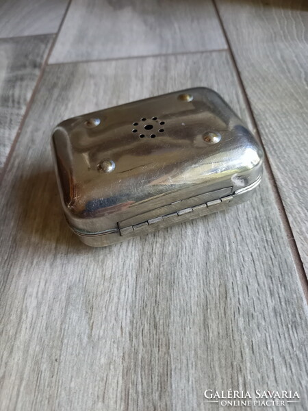 Nice old silver-plated box (soap holder? 9.2X6.8x4 cm)