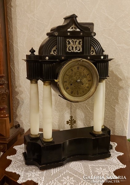 Antik gyönyörű Biedermeier asztali óra!