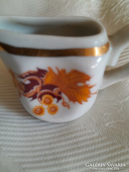 Zsolnay baby porcelain 4 cm high