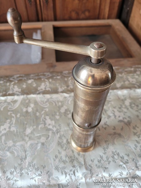 Antique very old pepper grinder