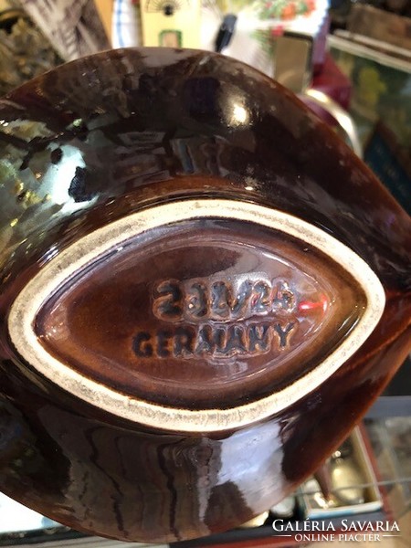 Német vintage kerámia kináló, 22 cm-es nagyságú.