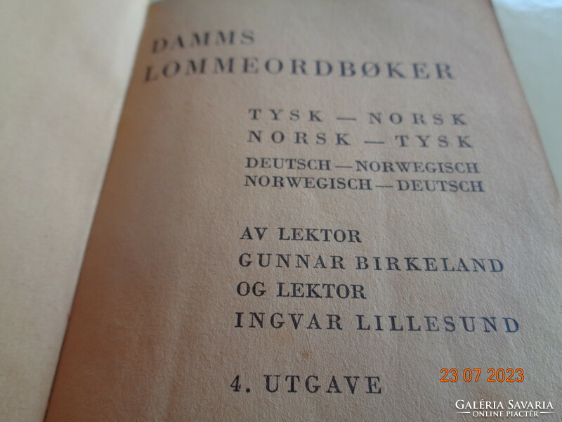 German - Norwegian, pocket dictionary, Oslo 1941....-8 X 15 cm