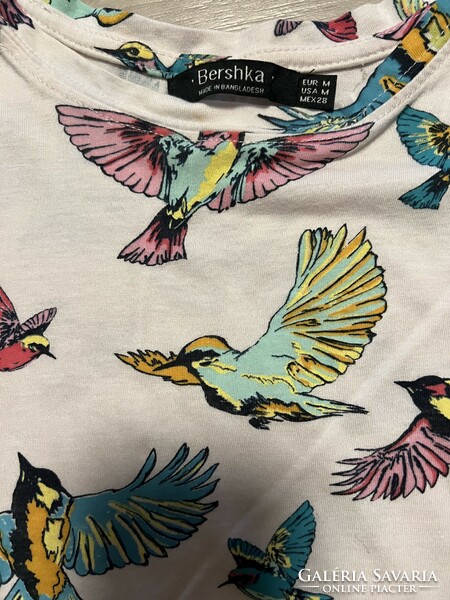 Bershka top with hummingbird pattern - one-size-fits-all
