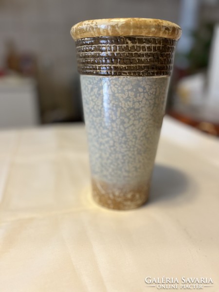 Ceramic vase (new)