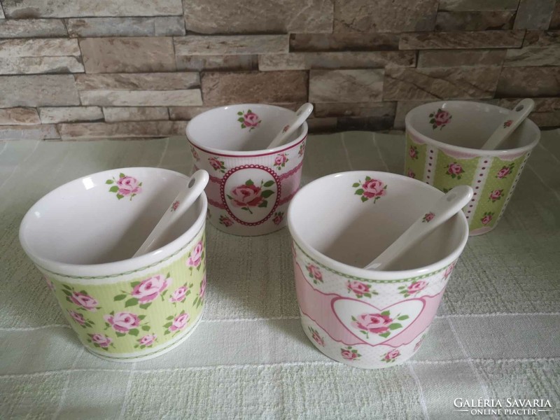 Porcelain ice cream cups / 1
