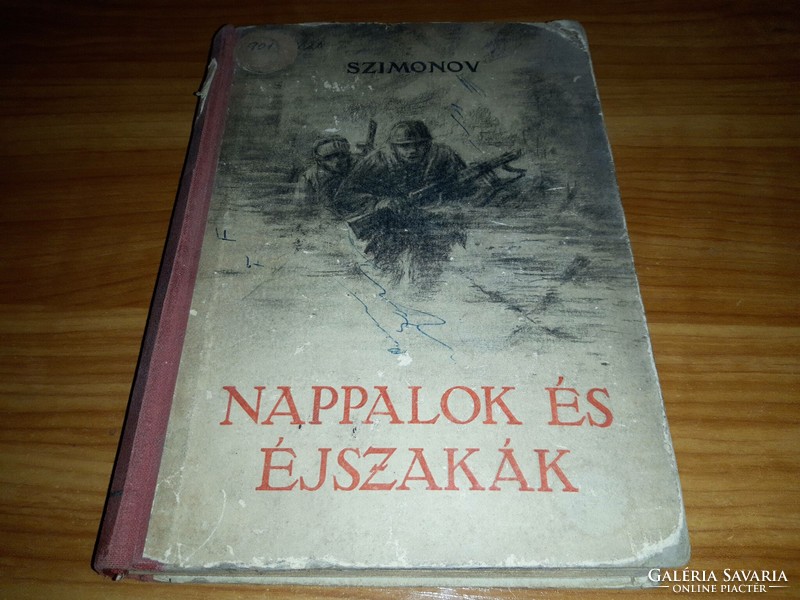 Konsztantyin Szimonov - Nappalok és éjszakák könyv