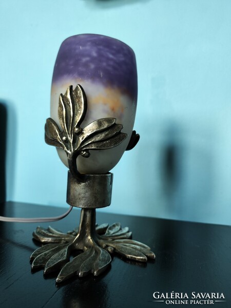 Small table lamp (veilleuse)