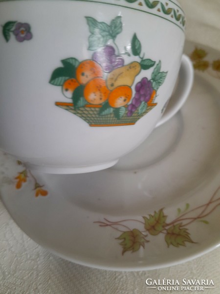 Lowland tea cup