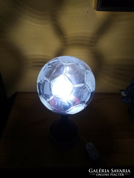Retro crystal ball trophy table lamp
