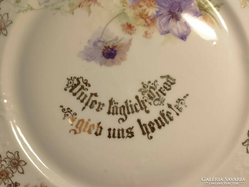 Gyönyörű porcelán kínáló tál, asztalközép