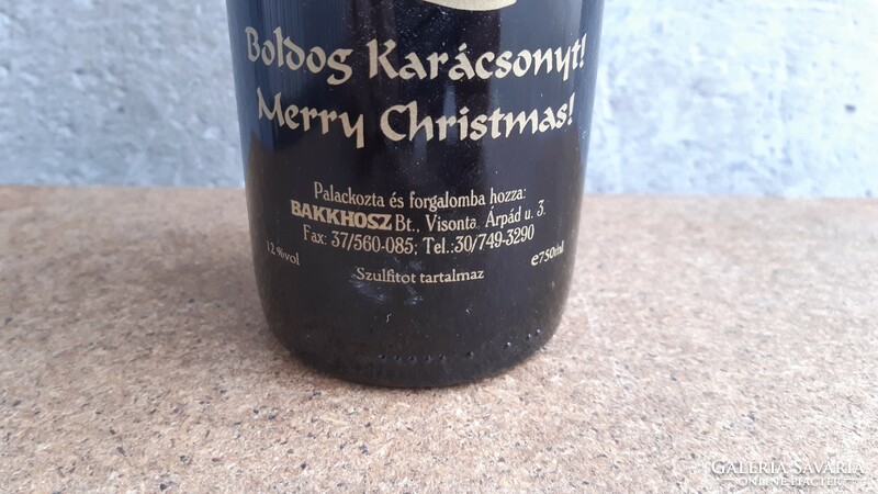 Eger bull blood with the inscription Merry Christmas, 2006