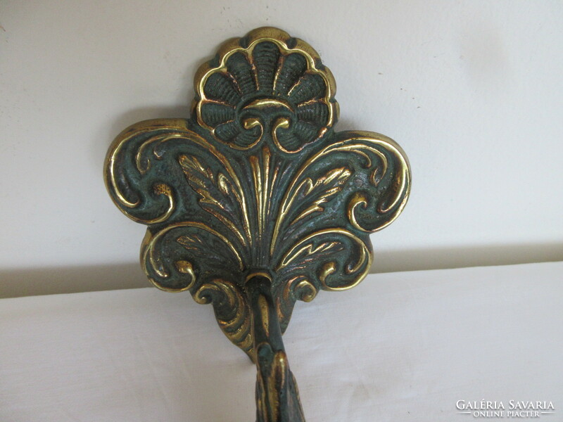 Old brass bell. It can be placed on the wall or on the door. Negotiable!