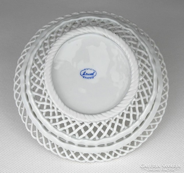 1N703 openwork snow-white porcelain offering basket 13.5 Cm