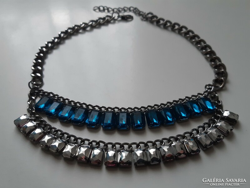 Bizsu necklace - blue stone - decorative