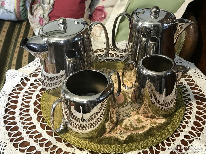 Beautiful, shiny surface, art deco style, silver-plated tea and coffee serving set