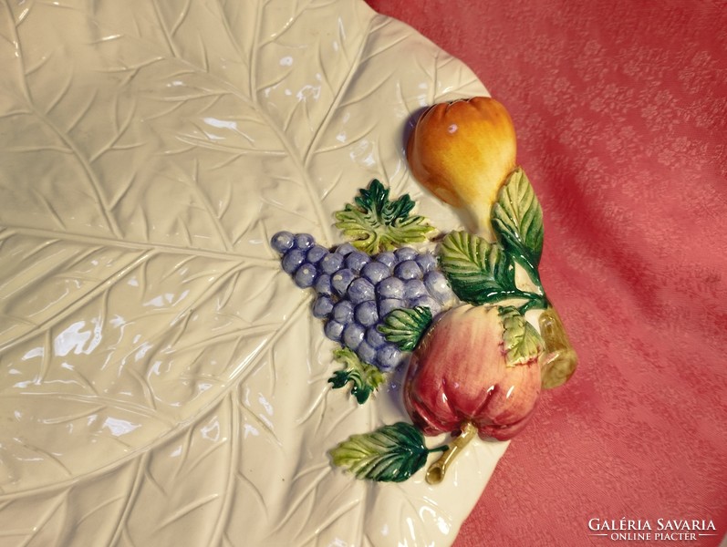 Olasz gyümölcs kínáló porcelán levél, asztalközép