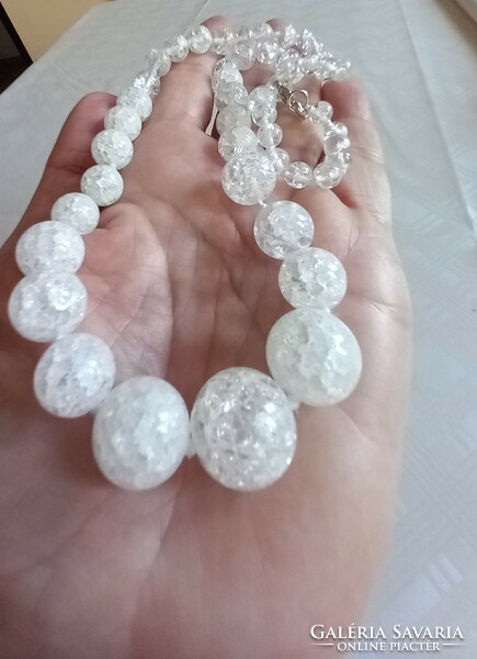 Cracked rock crystal glass necklace