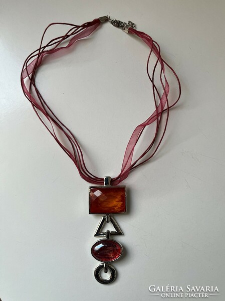 Bizsu necklace - burgundy ribbon - decorative