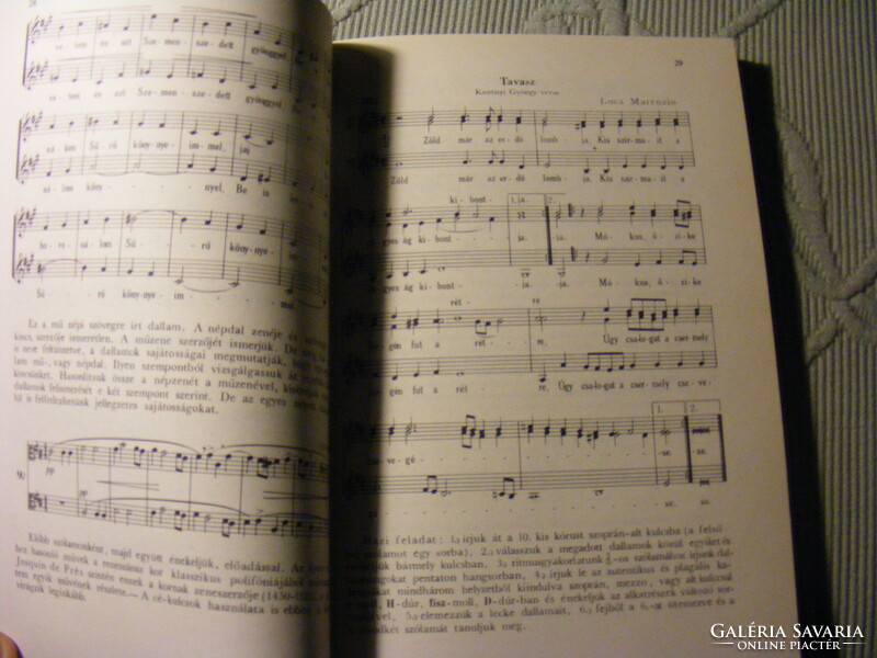 A zenei írás-olvasás módszertana III.  Kezdetektől  a felsőfokig - Szőnyi Erzsébet