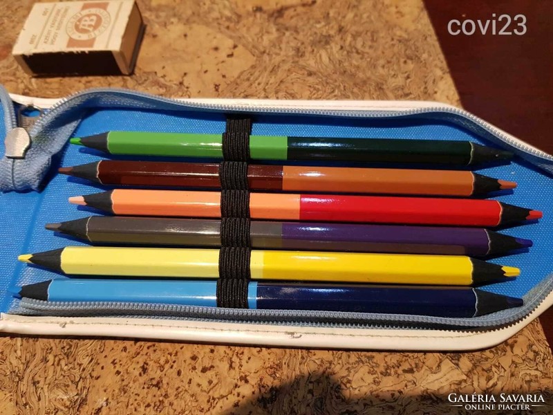 Hihetetlen négy és kétszínű igényes új ceruzák retro irka tolltartóban