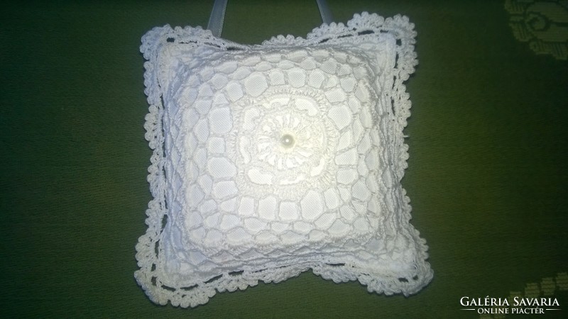 A wonderful little piece. ! Crocheted, pearl-decorated window decoration-door decoration-pincushion