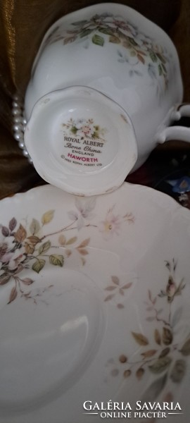 English Royal Albert Haworth tea cup