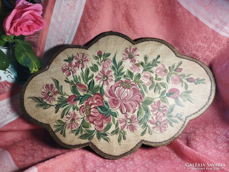 Beautiful, hand-painted wooden wall decoration