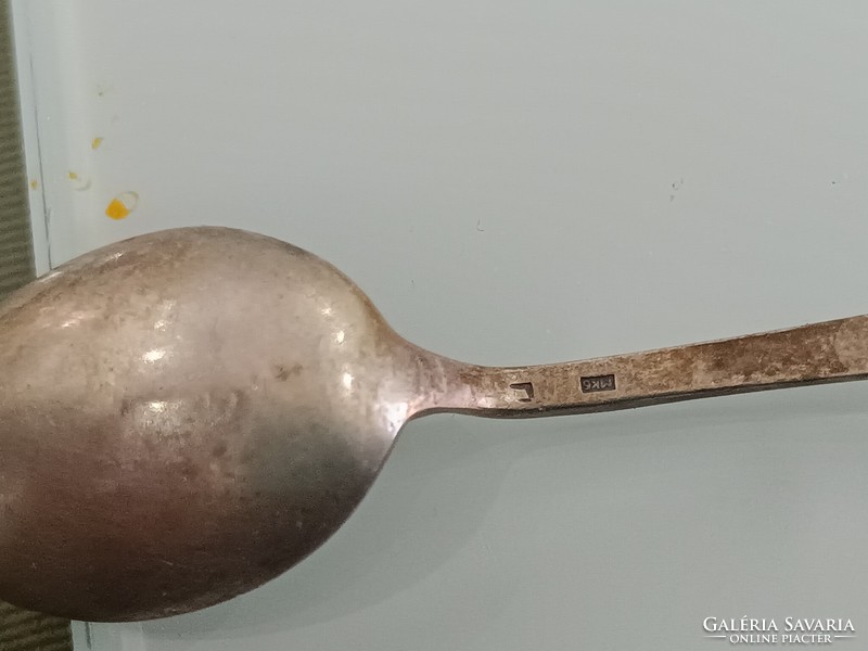 Fun silver spoon weighs 48g
