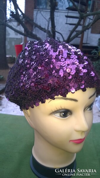 Monsoon-Különleges alkalmi női sapka-fejfedő-kalap lila csillogó bármely fejméretre