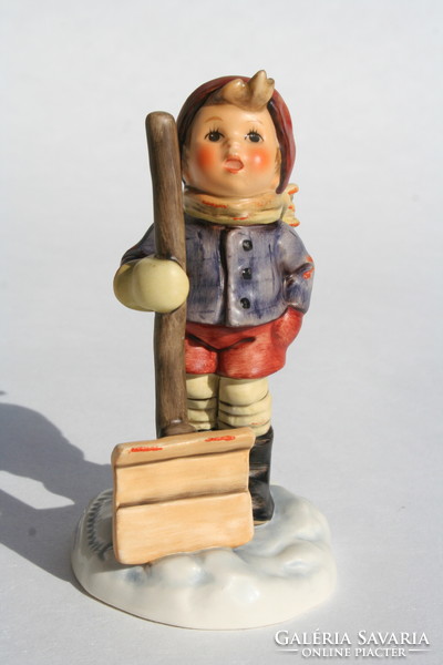 Goebel Hummel "Let it snow" figura, 2036-os modell, első kiadás (1999)