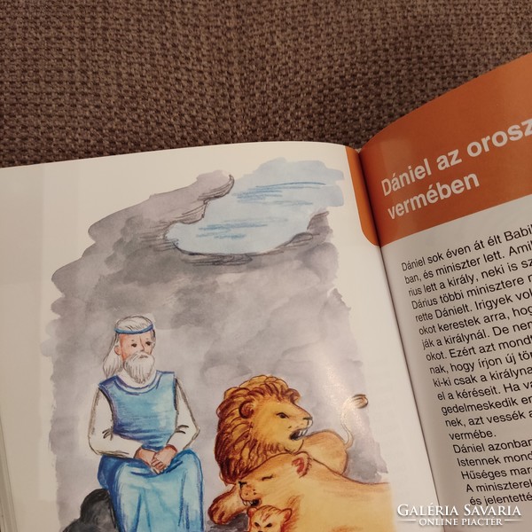 Első gyermekbibliám, Isten hozott, kicsikém!