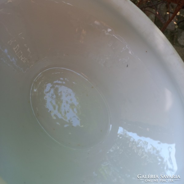 Art Nouveau soup bowl without lid