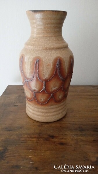 Egyedi Bay Keramik váza